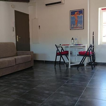 Au 23 Apartment Антиб Екстериор снимка