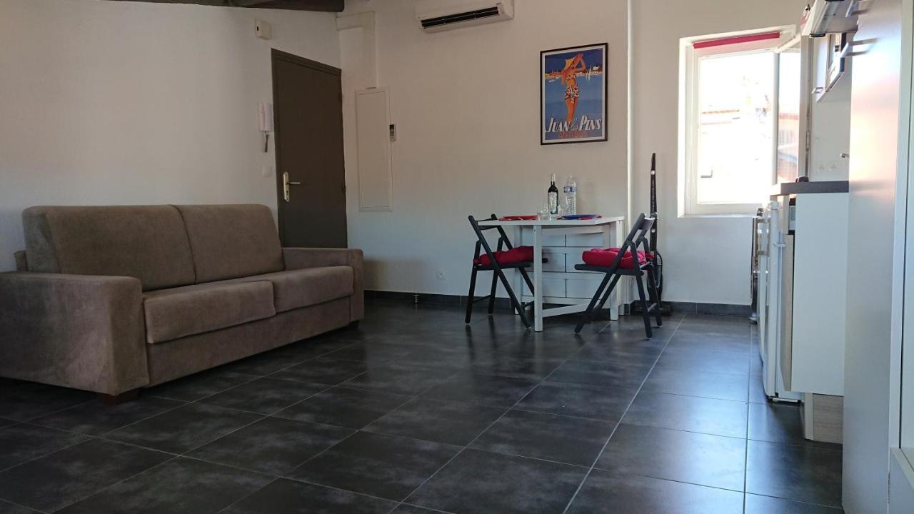 Au 23 Apartment Антиб Екстериор снимка